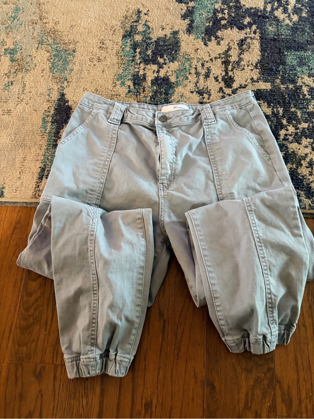 KanCan Light Gray Women’s Jogger Pants